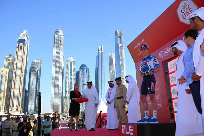 Für Tim Merlier ist es bereits der 2. Etappensieg bei der UAE Tour 2024
