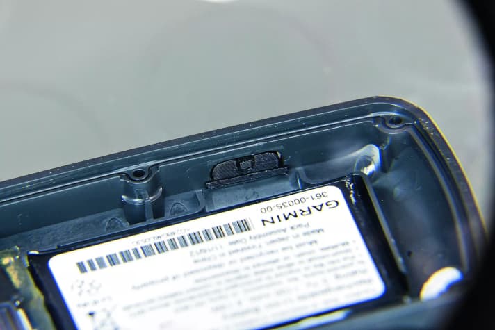 8. Neuen Button einsetzen