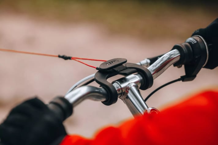 Der Bike Taxi Adapter von Zéfal ist die perfekte Ergänzung zum Zéfal Bike Taxi, einem praktischen Abschleppseil für Fahrräder.