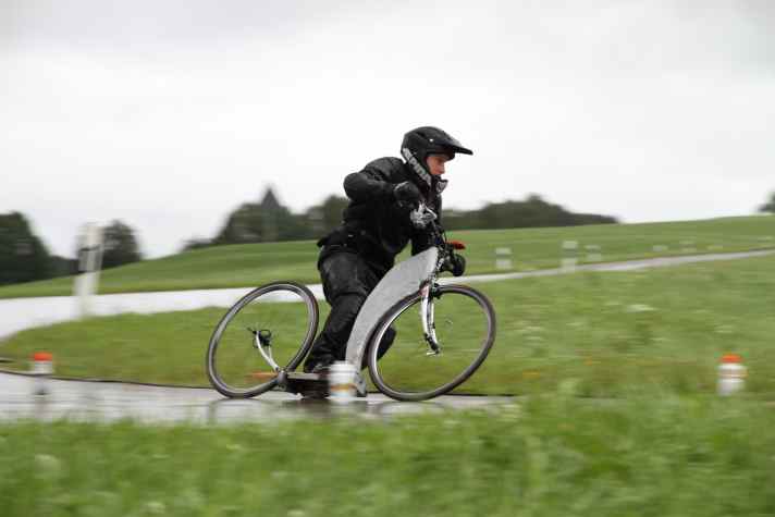 Historischer TOUR-Rutschtest: so fing alles an