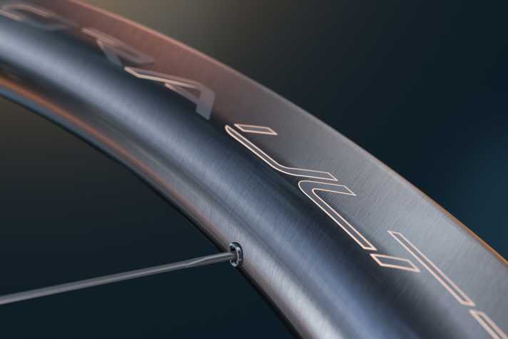 Mehr Breite, bessere Aerodynamik, weniger Gewicht