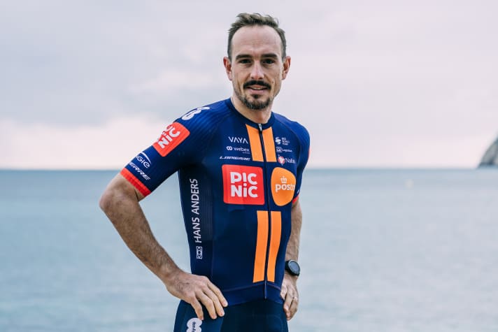 John Degenkolb mit seiner neuen Arbeitskleidung