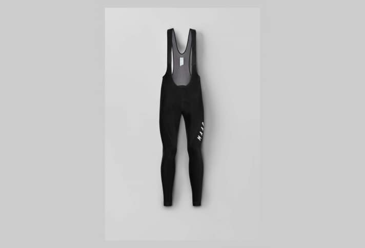 Nicht ganz günstig, aber für Rennradtouren im Herbst und Winter eine Bank: die MAAP Team Thermal Long Bibshort.