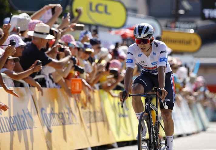 Remco Evenepoel macht ein paar Sekunden gut
