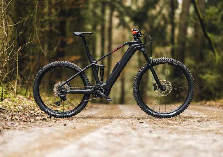 Bulls Sonic Evo AM3 Carbon – 5199 Euro I 150 mm I 24,86 kg I 29/27,5"