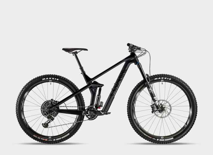   Canyon Strive CF 8.0 – 4499 Euro – 14,25 kg
