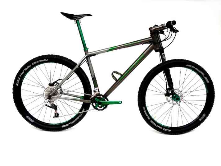   Mit Tune-Parts und Lefty kommt das Falkenjagd Teleon RS 650B auf mickrige 8,7 Kilo.