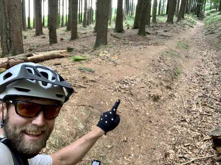Ja, da geht’s rauf! Die Sautreibergasse auf den Böhmerwaldturm.
