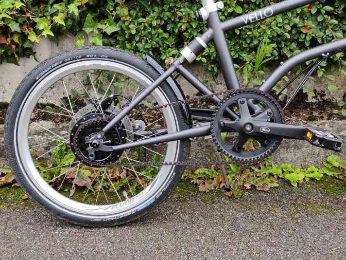Hardnose statt Hardtail: Das Vello ist nur am hinteren Dreieck gefedert mit einem Elastomer. Das sorgt aber für genügend Komfort.