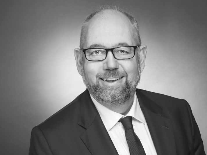 Dr. Michael Heidelbach