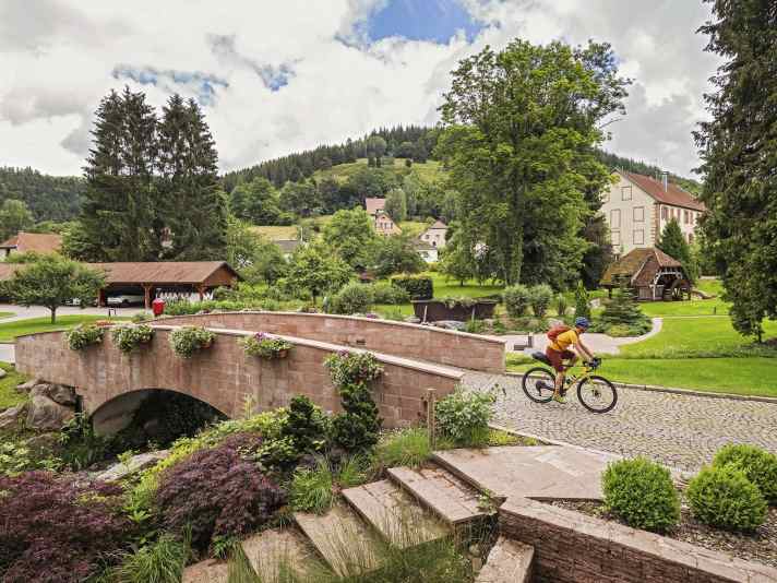 Fouday ist ein hübscher Vogesen-Ort im Verlauf von Tour 1.