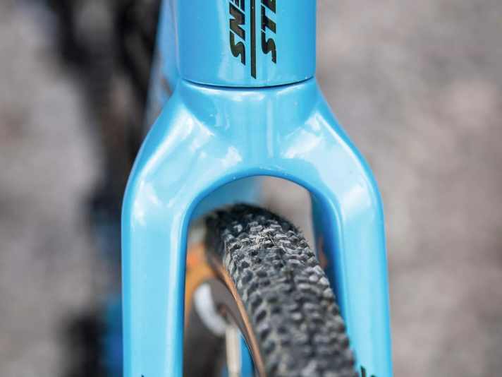 Das Super Prestige ließe sich auch mit breiteren Reifen bestücken, allerdings zulasten der Wendigkeit