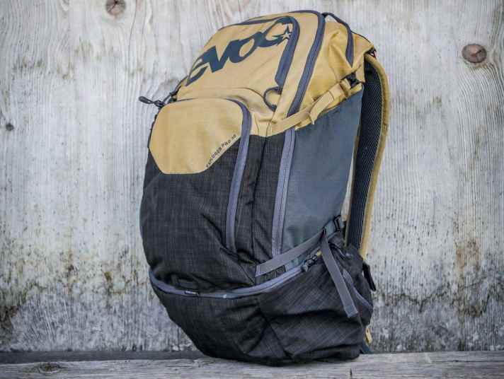 Evoc Explorer Pro 30