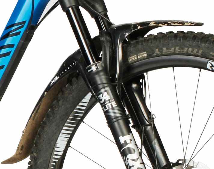 <a href="https://www.awin1.com/cread.php?awinmid=11768&awinaffid=471469&clickref=B+Schutzblech&ued=https%3A%2F%2Fwww.rosebikes.de%2Ffahrradteile%2Fschutzbleche%2Fmtb%3Fsort%3D%26fahrradwelten%255B%255D%3Dmountainbikewelt&pref1=bike" target="_blank" rel="noopener noreferrer nofollow">Schutzblech</a> * - nicht stylisch, aber nützlich!