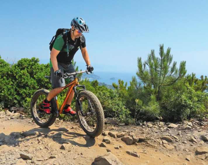   Die superleichten Fatbike Carbon-Felgen von Kuroshiro im Fahrtest.