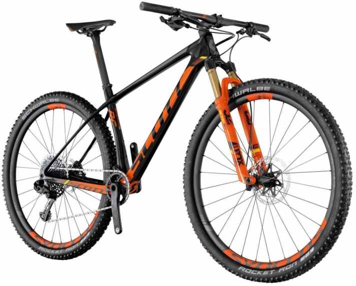   Nur 849 Gramm wiegen die neuen Rahmen beim Scott Scale in 27,5 und 29 Zoll inklusive Steckachse.