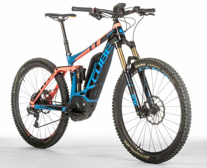   Das Cube Stereo Hybrid 160 verfügt über mehr Federweg und eine solidere Ausstattung als sein kleinerer Bruder.