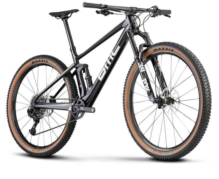   Werkstuning 2020: Das BMC Fourstroke LT ist die Trail-Version des Wettkampf-Race-Fullys.