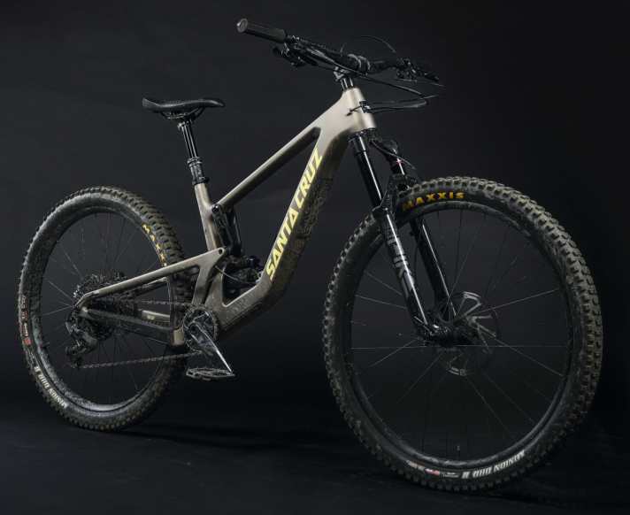Duell-Testsieger Santa Cruz 5010 C