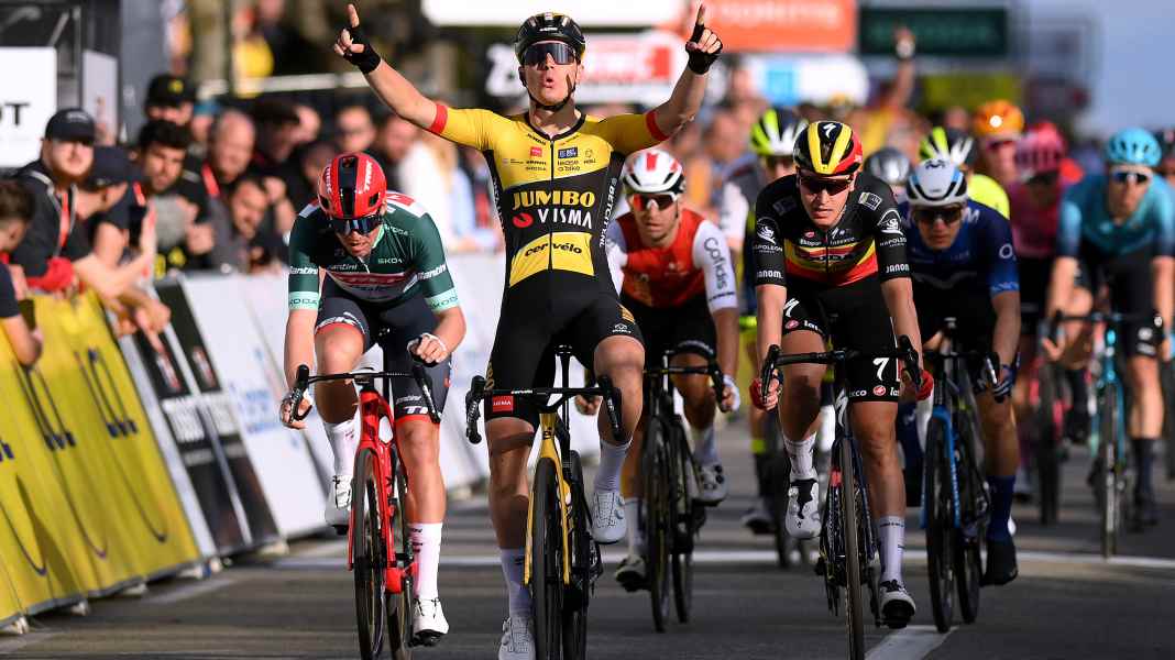 Paris-Nizza: Kooij gewinnt 5. Etappe - Gaudu macht Zeit auf Pogacar gut