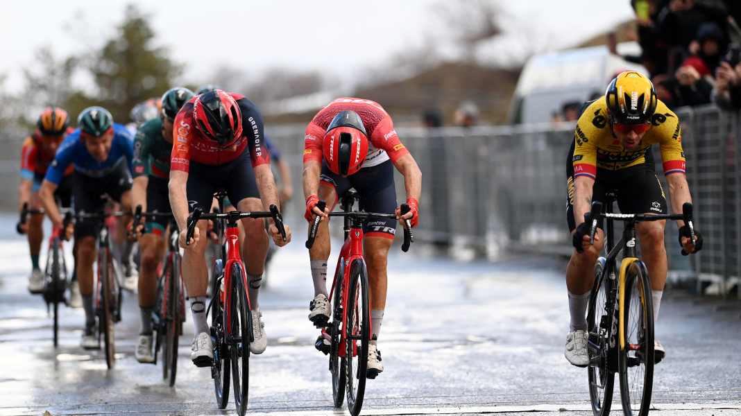 Tirreno-Adriatico: Kämna verliert Blaues Trikot bei Bergankunft