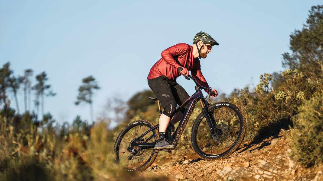 Branchen-Stimmen: Sind Minimal-Assist-Bikes tot? 5 Meinungen zu Light-E-MTBs