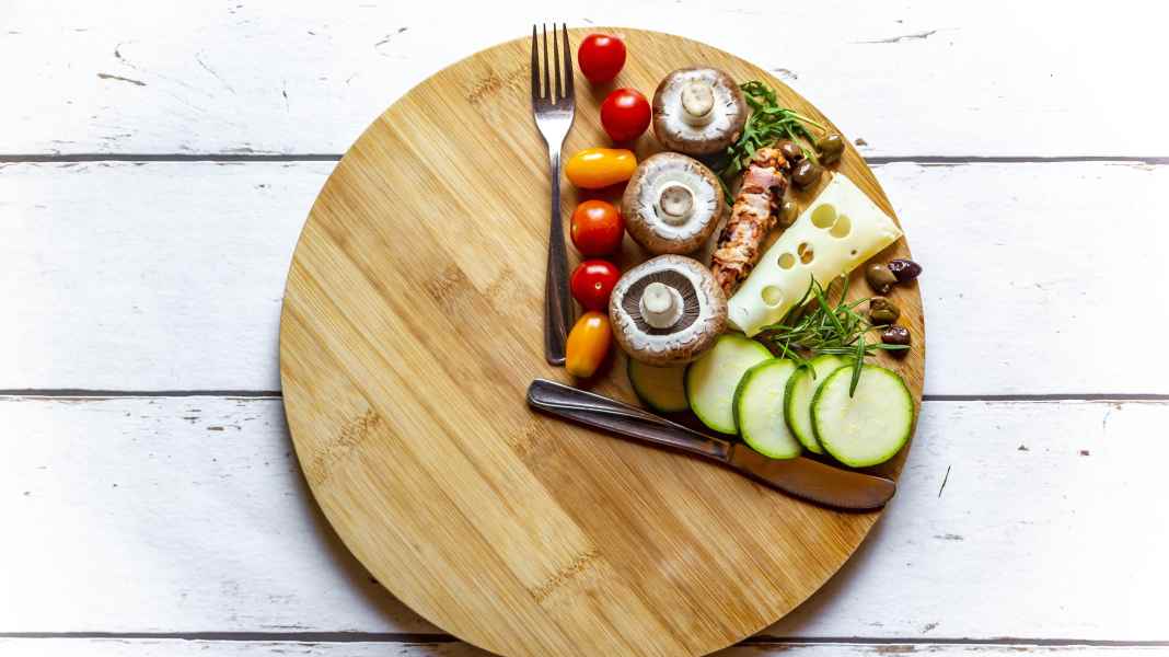 Intervallfasten im Check: Die richtige Ernährungsweise für Radsportler?