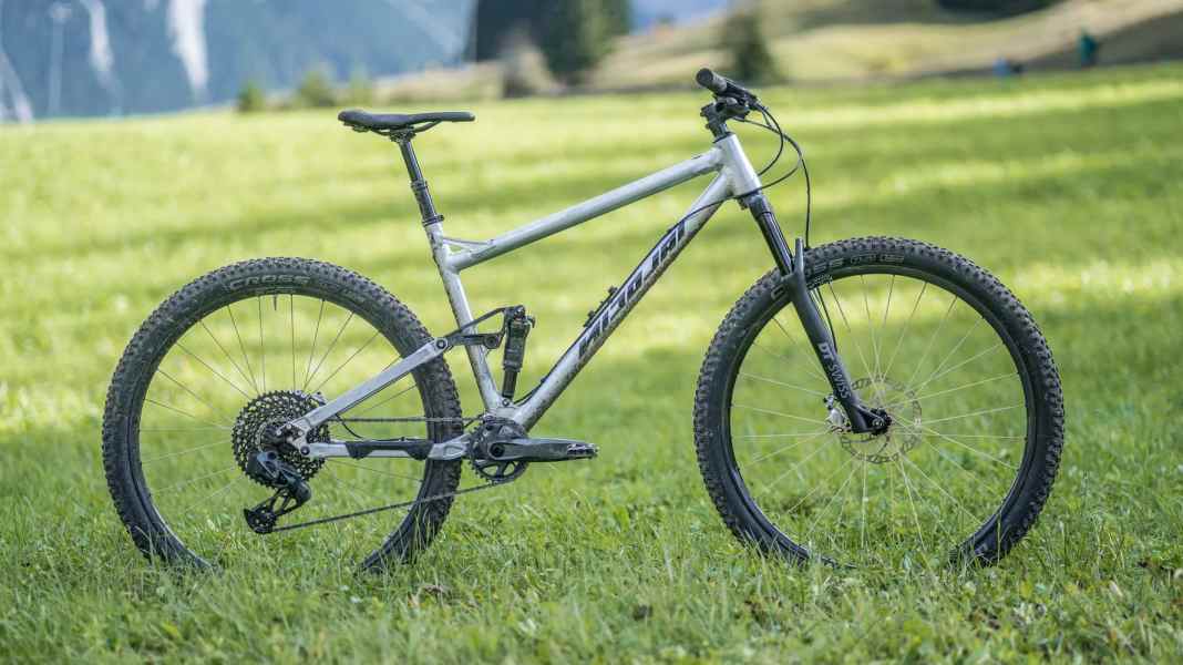 Waschechtes Down-Country-Bike: Nicolai Saturn 11