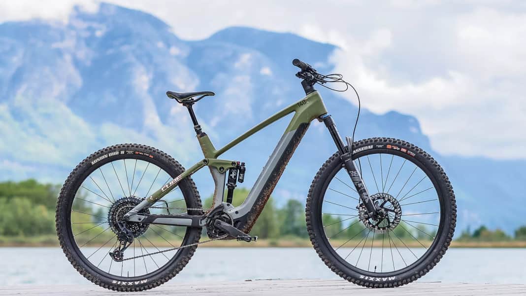 Test All-Mountain-E-Bikes 2022: Cube Stereo Hybrid 140 TM im EMTB-Lesertest