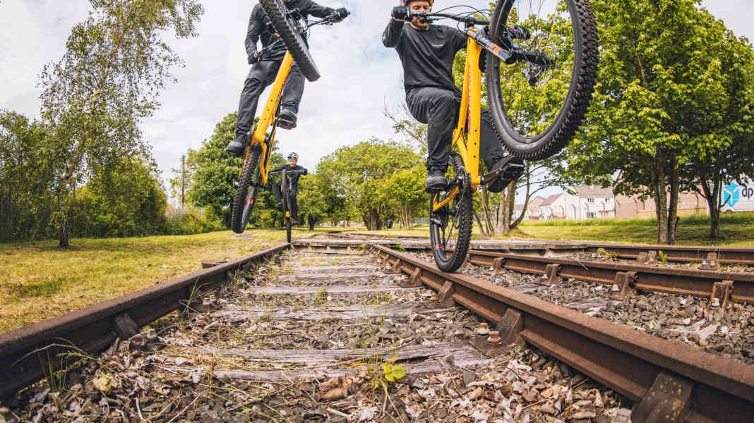Do a Wheelie!: Danny MacAskill’s Hommage an den Trickklassiker