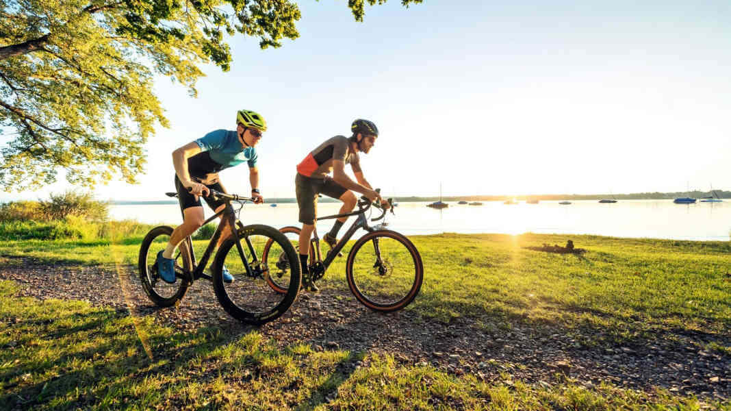 5 Gravelbikes im Konzeptvergleich