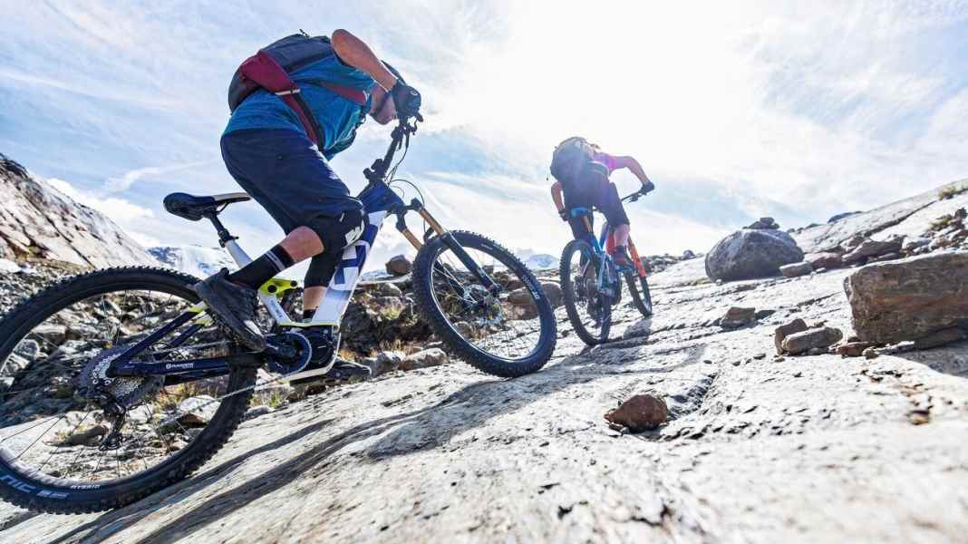 Wie gut ist der E-MTB-Jahrgang 2020 wirklich?