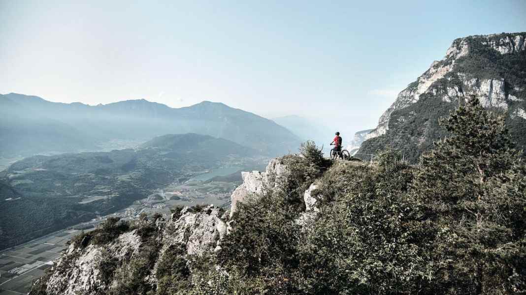 Entdeckungs-Tour: E-MTB Trail-Paradies in den Dolomiten