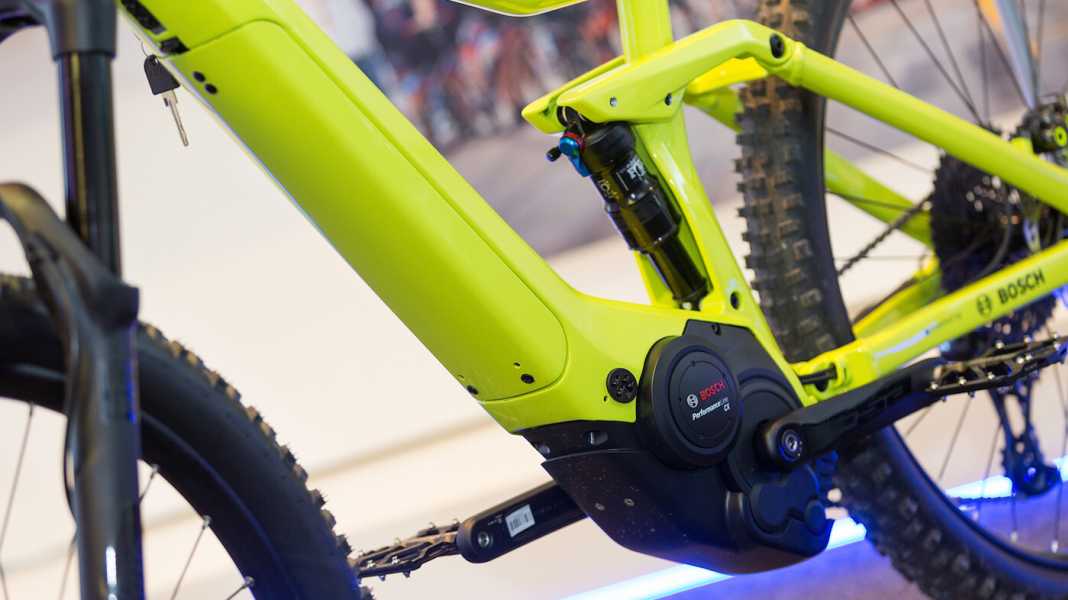 Bosch integriert den Akku ins Unterrohr