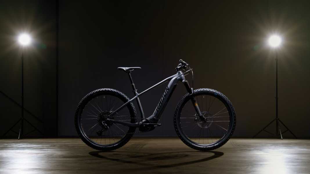 Radon: Neues E-Hardtail integriert Bosch Powertube-Akku