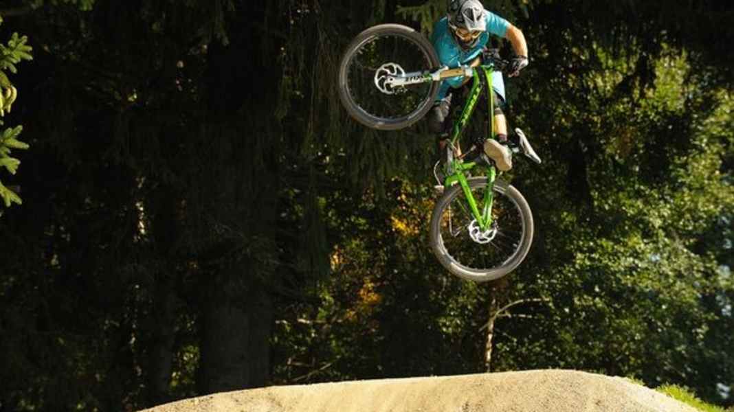 Trek Slash 9