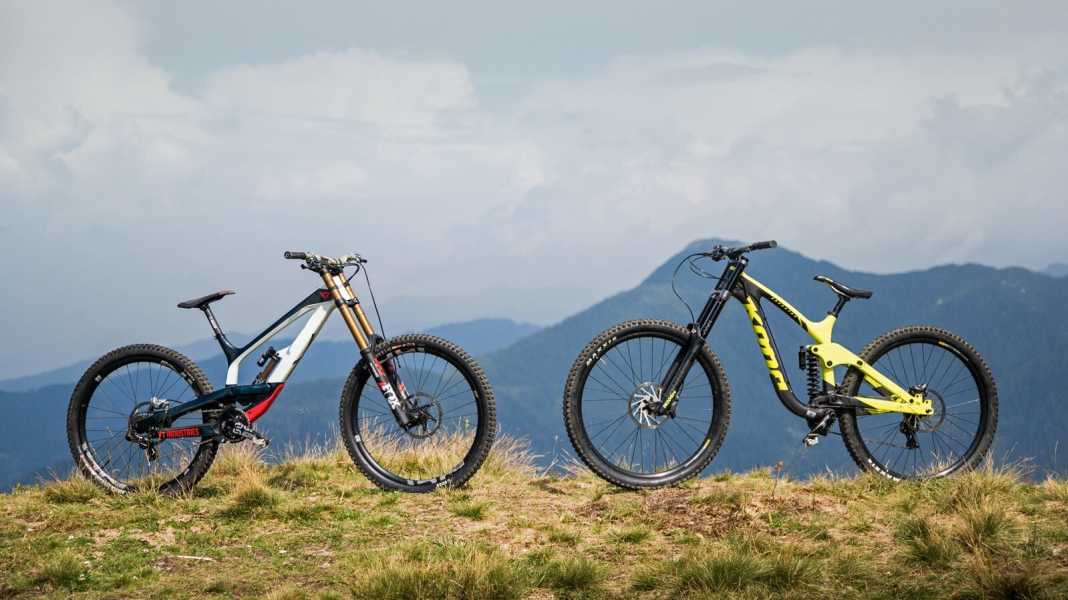 YT Tues CF Pro Race gegen Kona Operator CR
