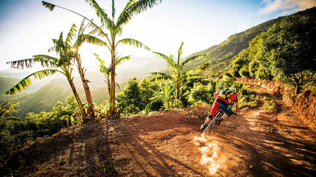 Costa Rica: Trails zwischen Kaffee- und Bananenstauden