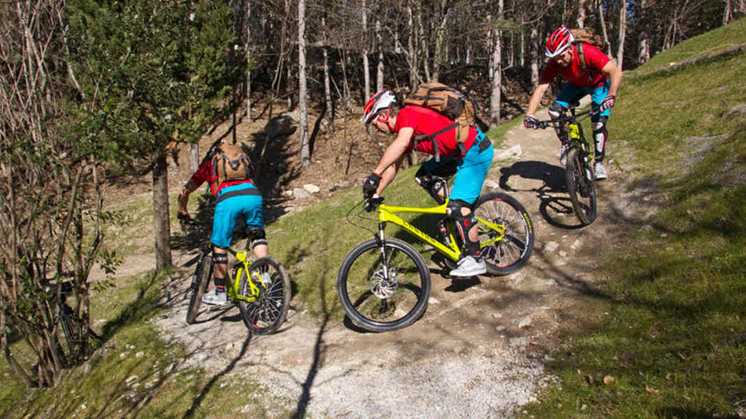 MTB-Fahrtechnik mit Stefan Herrmann: Kurven fahren