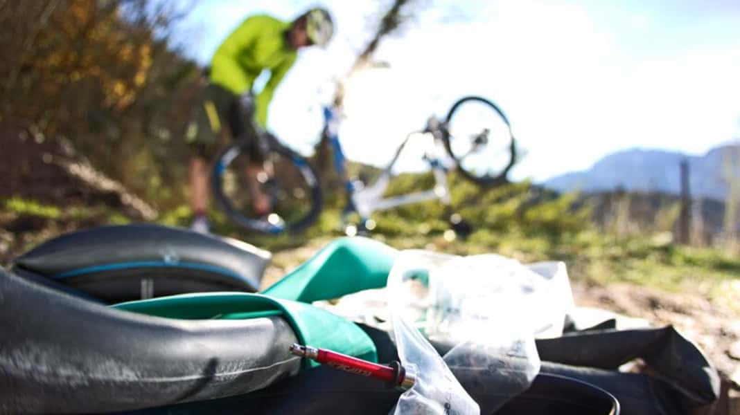 22 Schläuche im Verschleißtest