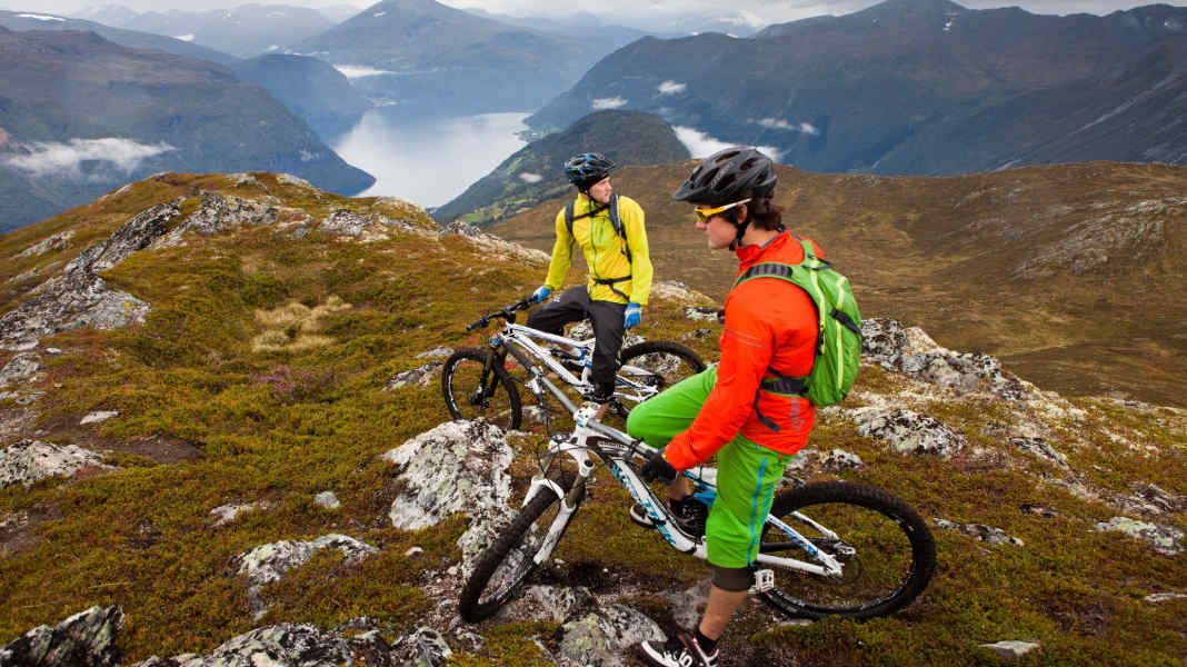NORRONA präsentiert neu überarbeitete Bike-Kollektion Fjørå