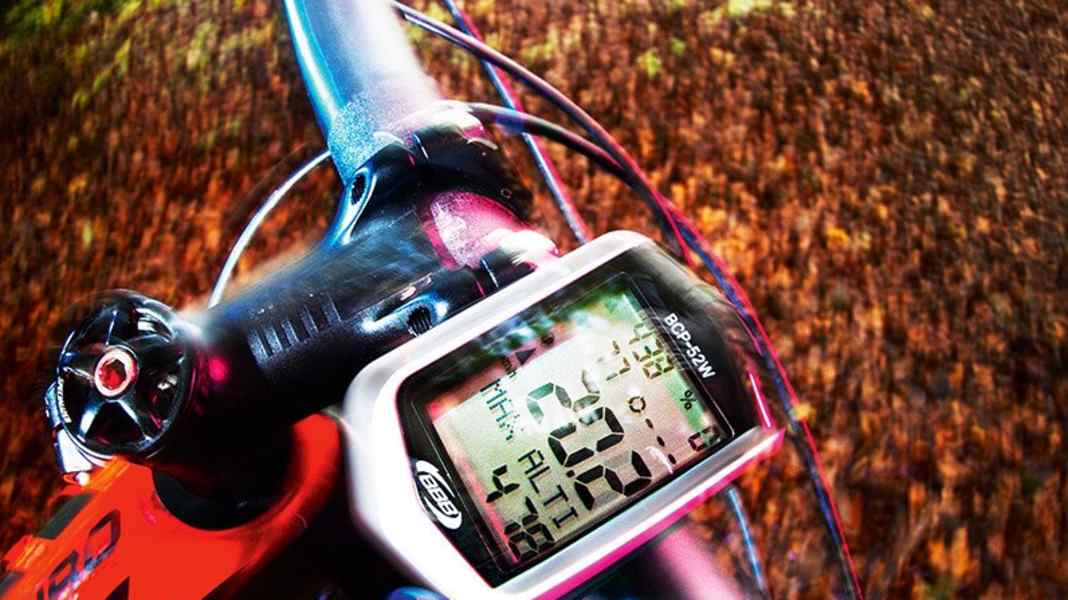Test 2015: Tachos mit Höhenmesser