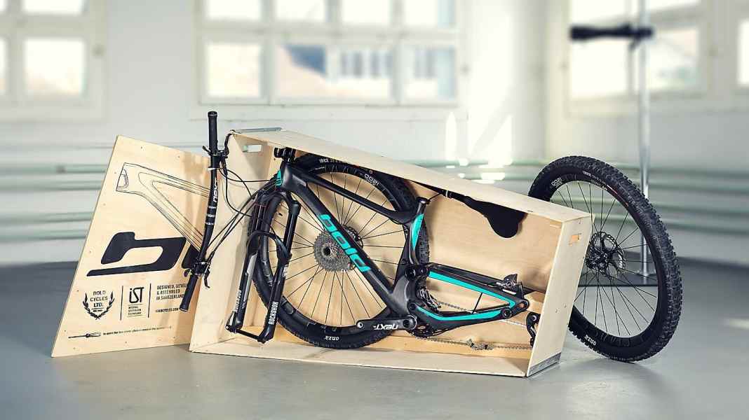 Bold Cycles: Schweizer verstecken Dämpfer im Rahmen