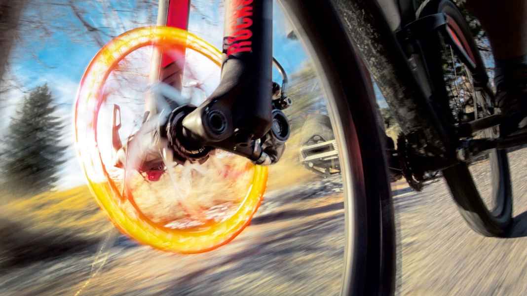 7 Scheibenbremsen für Mountainbikes im Härtetest