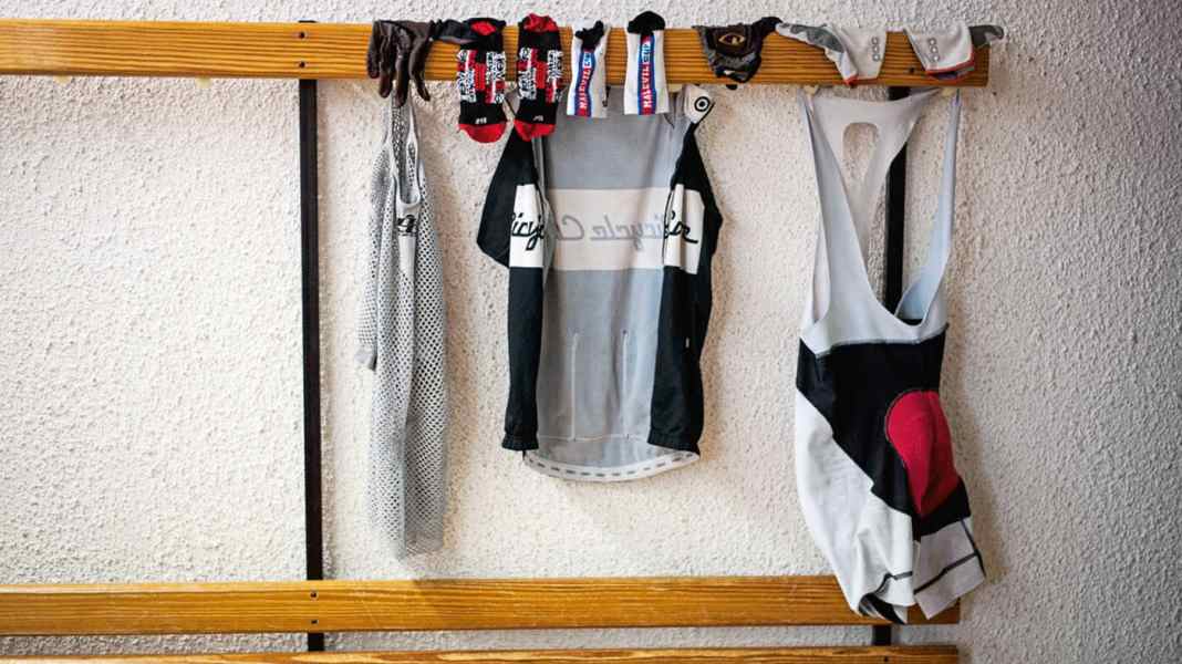 Erkenntnisse aus unseren Labortests: Das hilft gegen stinkende Sportbekleidung