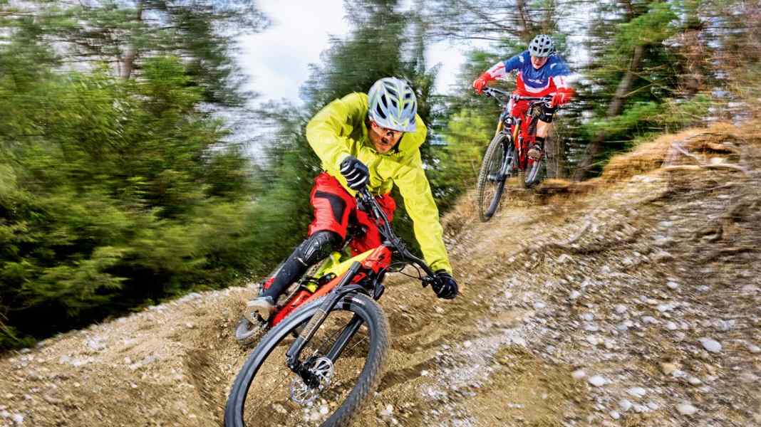 Duell Specialized S-Works Enduro 29 vs. Trek Slash 9.9