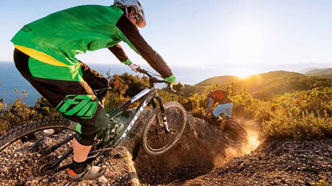 7 Gabeln für Tourenbiker und Racer im Test