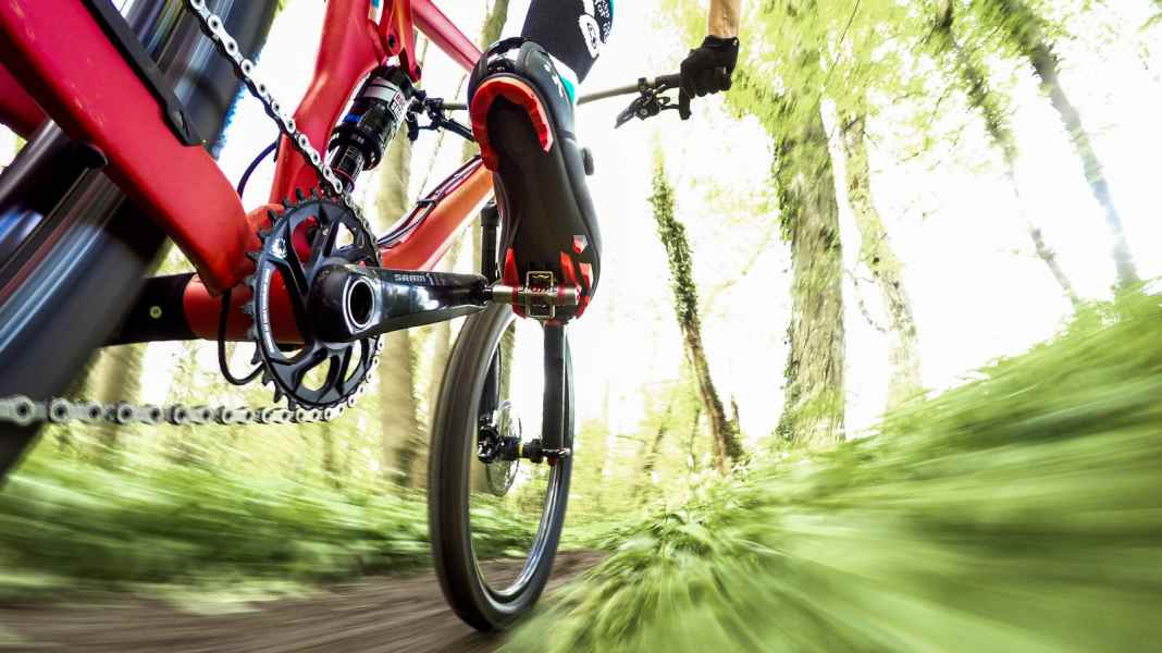 Was wollen Frauen am Bike: Flat- oder Klickpedale?
