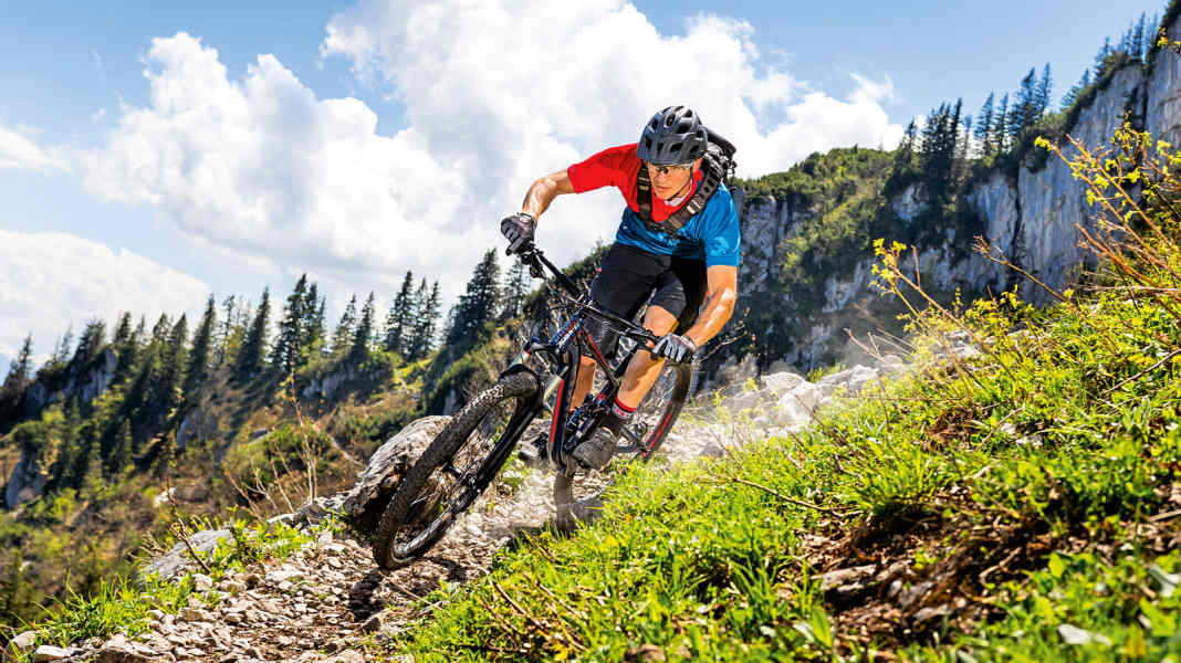 Was sind Trailbikes? Unser BIKE-Test klärt auf…