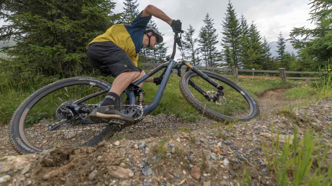 NS Bikes zeigt abfahrtsstarke Bikes aus Carbon